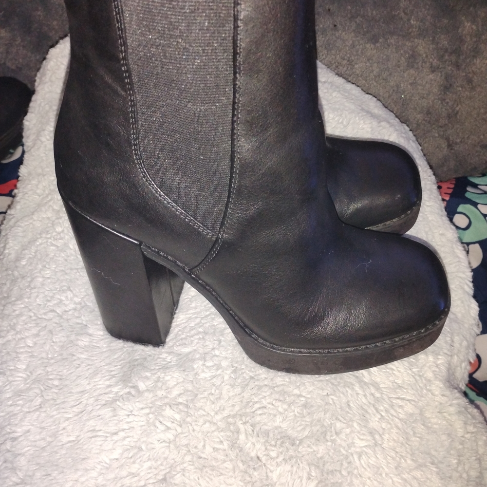 Steve Madden Black Heeled Boots